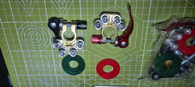 Bornes Bateria. Adaptador Sólo 1 unid