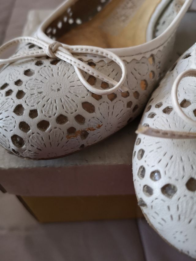 zapatos blancos n. 37