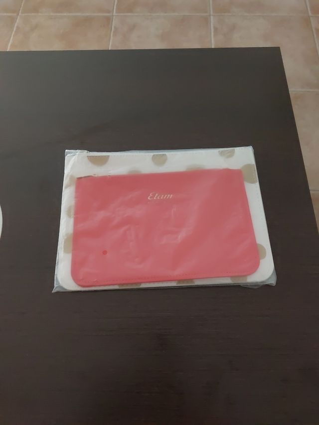 Neceseres ETAM bolso