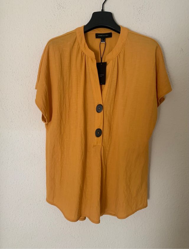 Blusa mostaza manga corta Cortefiel Nueva.