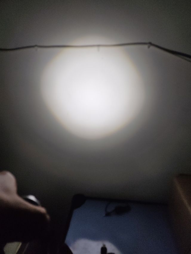 LAMPADA DA PESCA RICARICABILE EGING