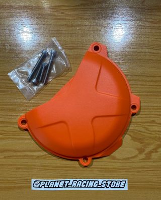 Protector tapa embragues y bomba agua
