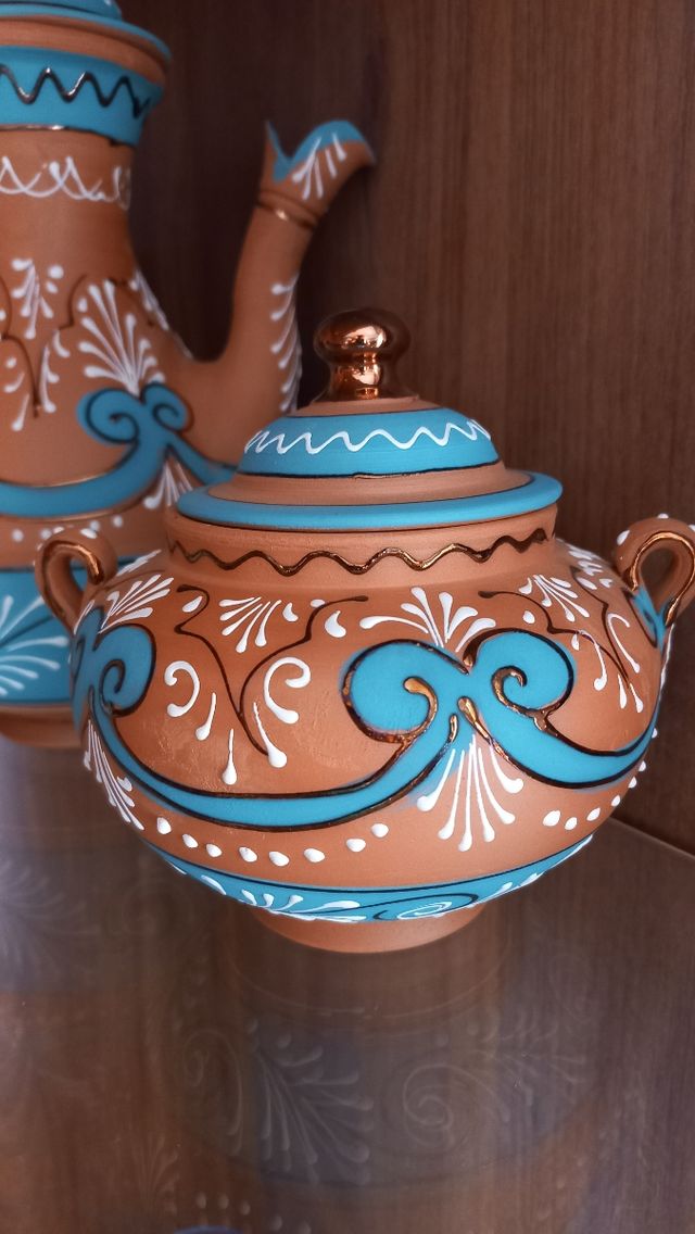 Juego de cafe o te de barro artesanal