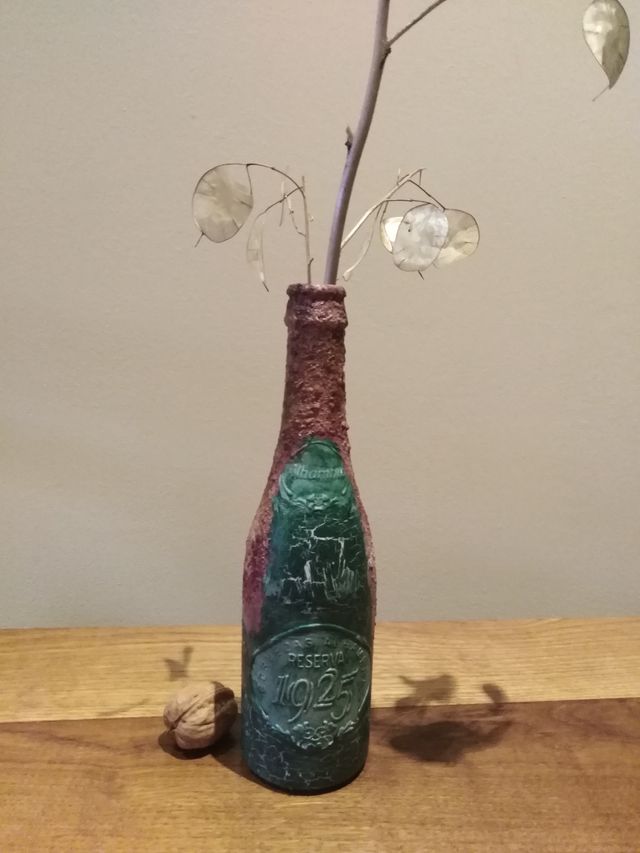 Pieza única. Florero cerveza Titanic.