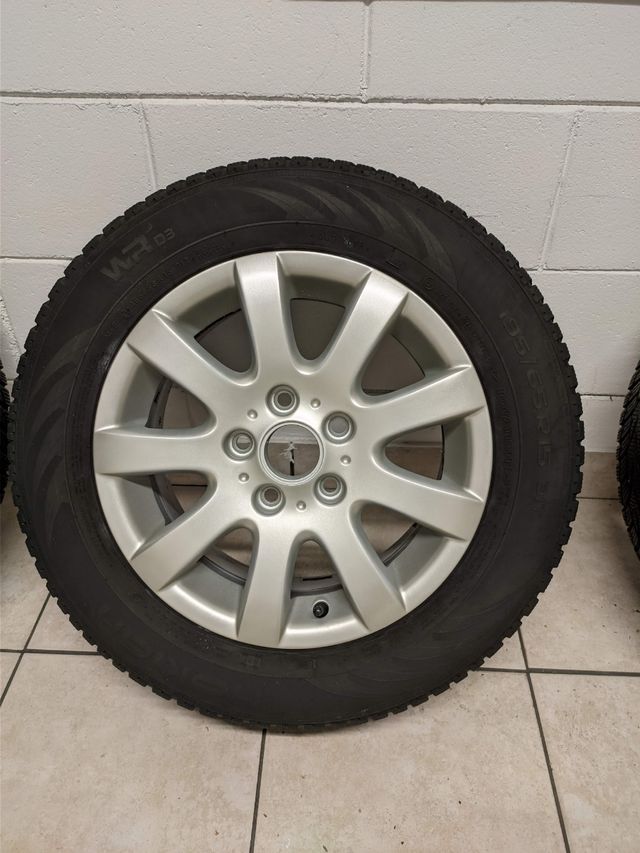 Cerchi in lega Volkswagen Golf 5 + Gomme invernali