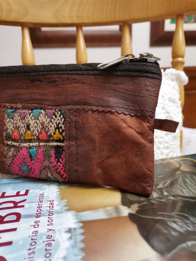 neceser de cuero
