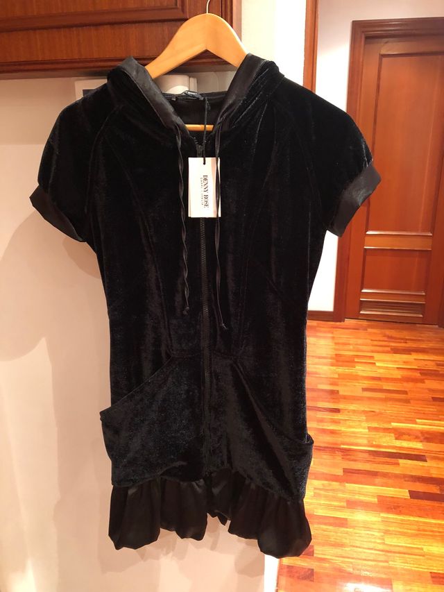 Vestido negro nuevo de Denny Rose talla S