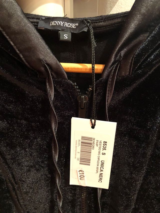 Vestido negro nuevo de Denny Rose talla S