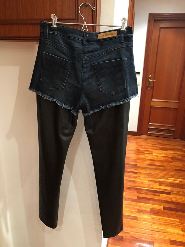 Pantalón leggins piel talla 42 italiana Denny Rose