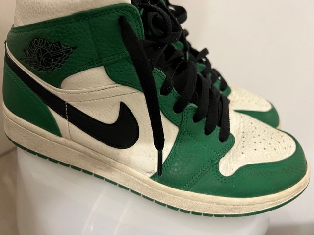 Air Jordan 1 Mid