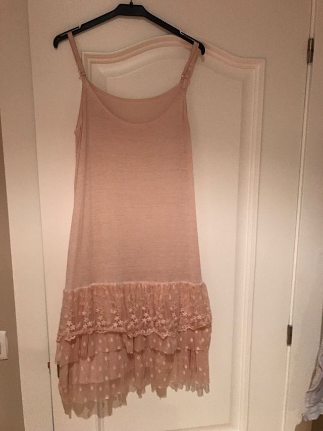 Vestido rosa empolvado