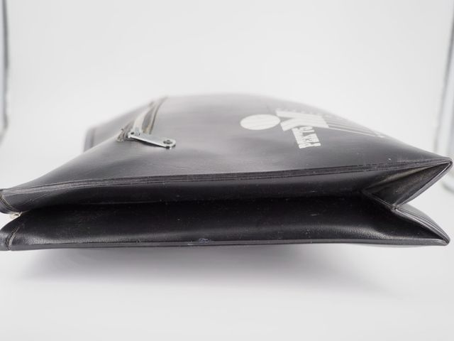 Cartera Adidas porta portátiles o porta documentos