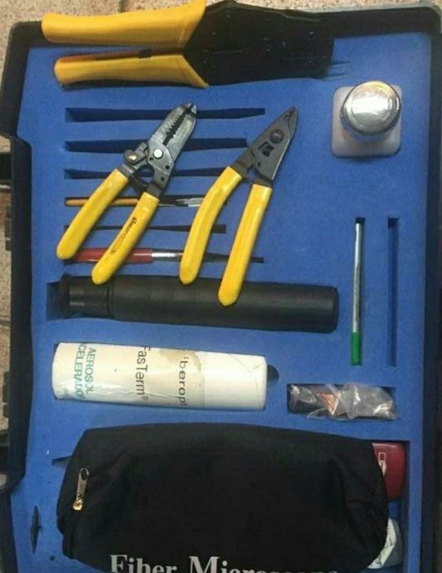 MALETÍN PARA FIBRA ÓPTICA REPARACIONES