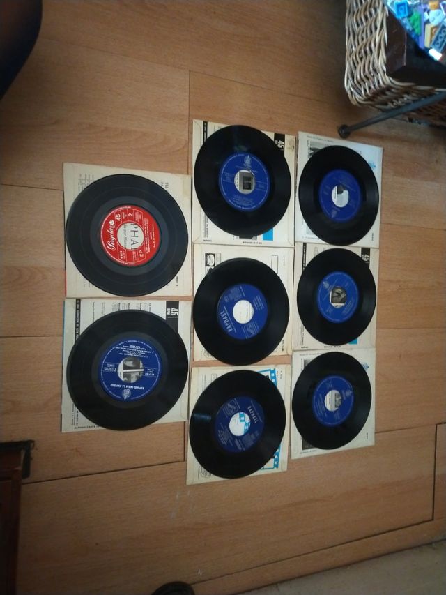 8 Discos vinilo single Raphael