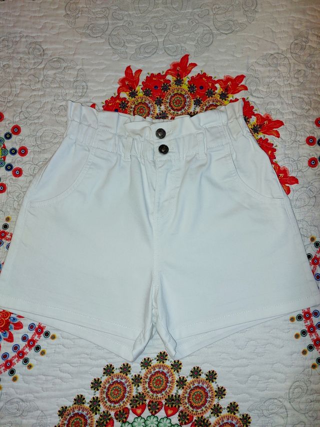 CONJUNTO NIÑA 160 - 164 CMS.