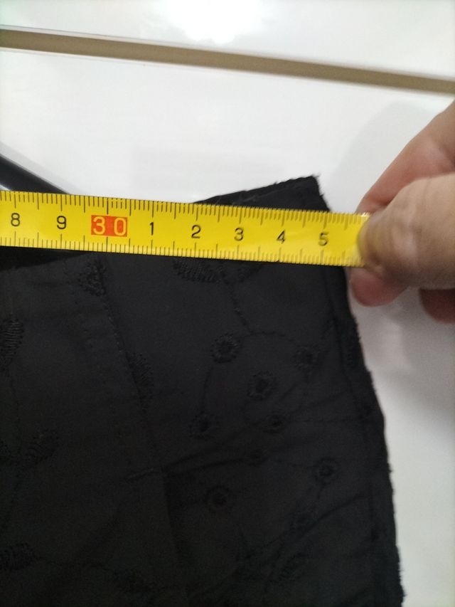 Pantalón bordado Zara S