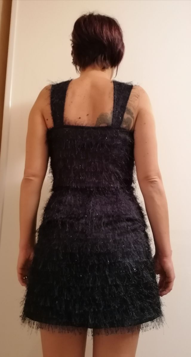 completo nero con Fili in lame