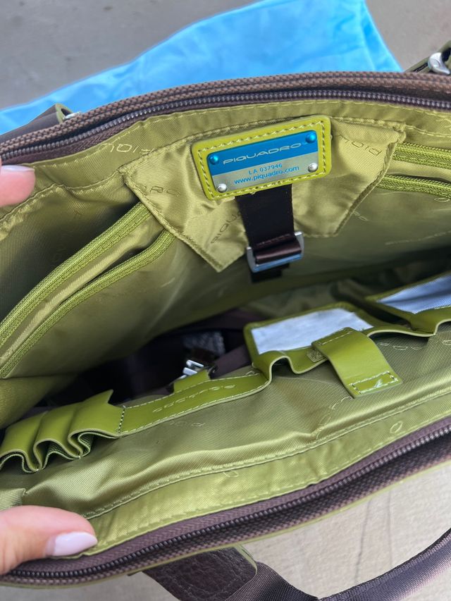 Borsa due manici Testa di Moro di Piquadro