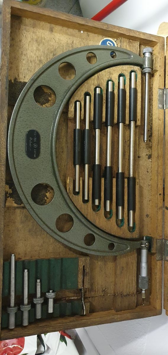 Calibre Mitutoyo 150-300mm