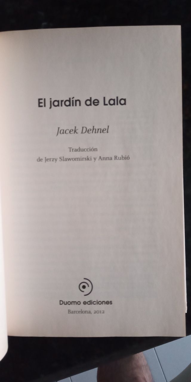 LIBRO EL JARDIN DE LALA
