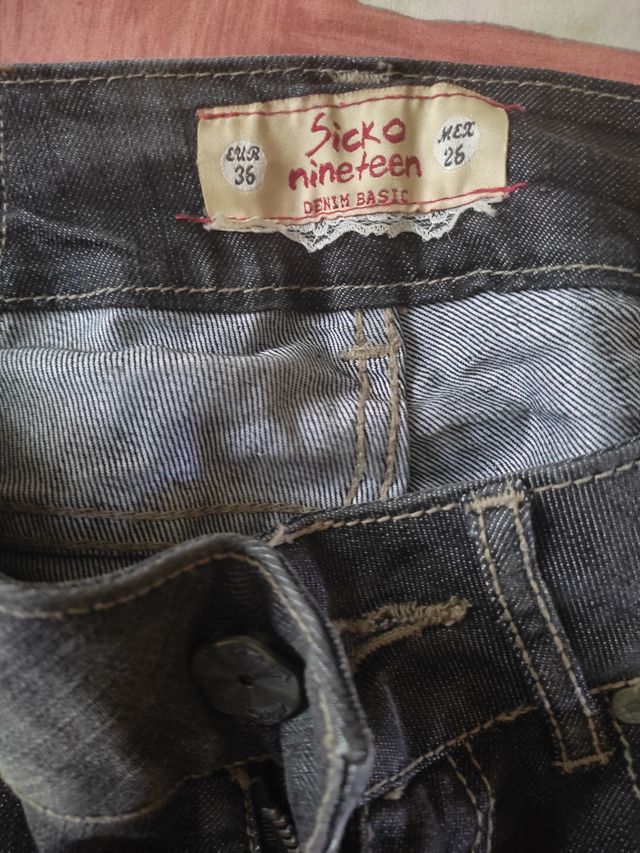 Pantalón vaquero pitillo Pull & Bear mujer