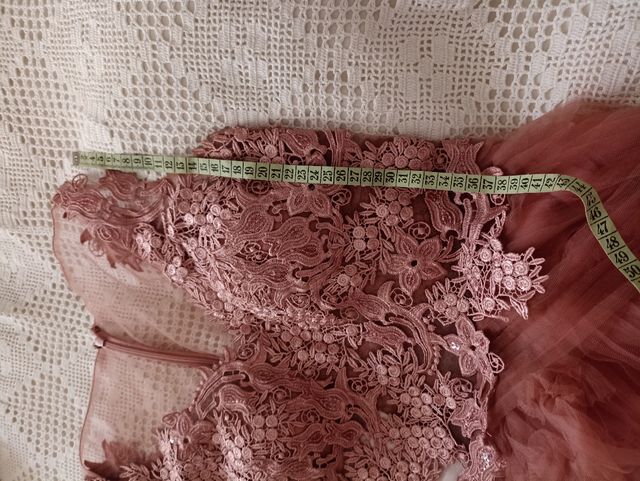 vestido de fiesta o ceremonia