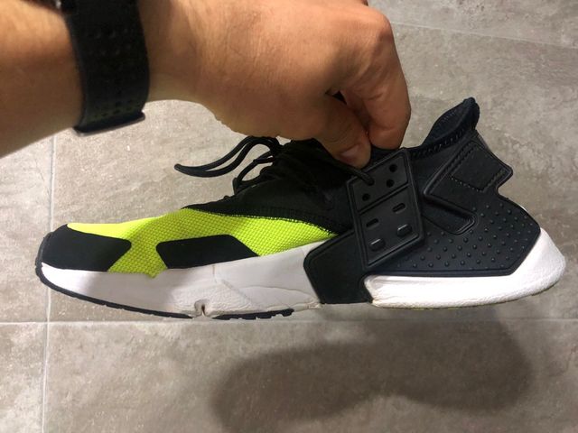 Zapatillas NIKE HUARACHE Edición Limitada