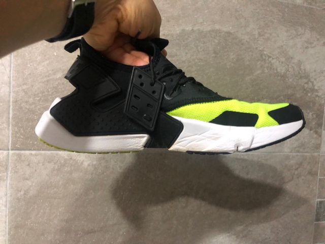 Zapatillas NIKE HUARACHE Edición Limitada