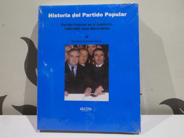 Colección de 6 tomos. historia del Partido popular