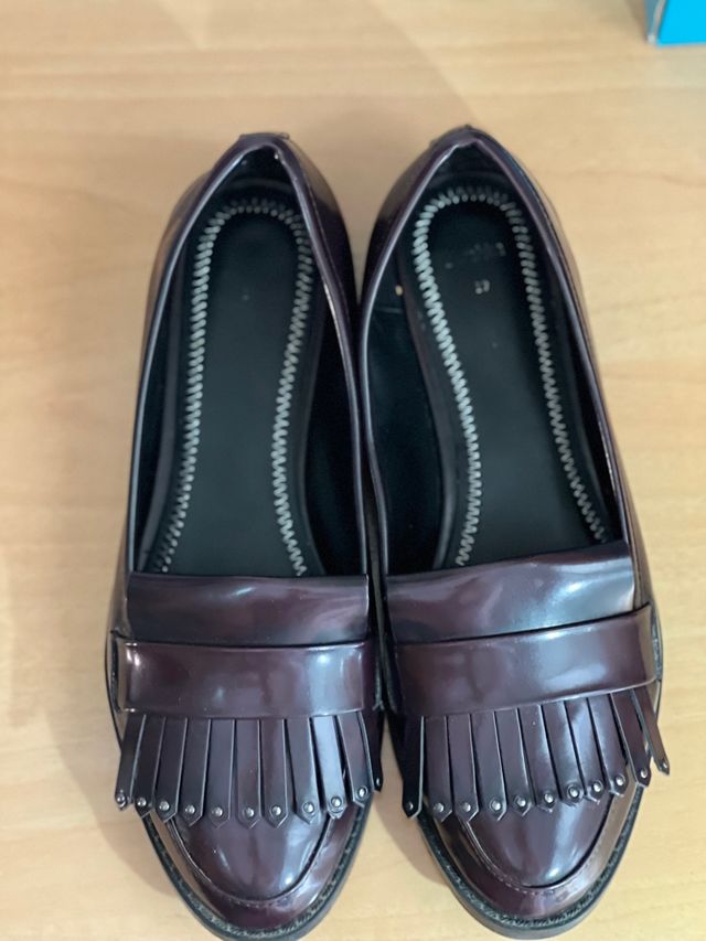 Zapatos burdeos talla 39