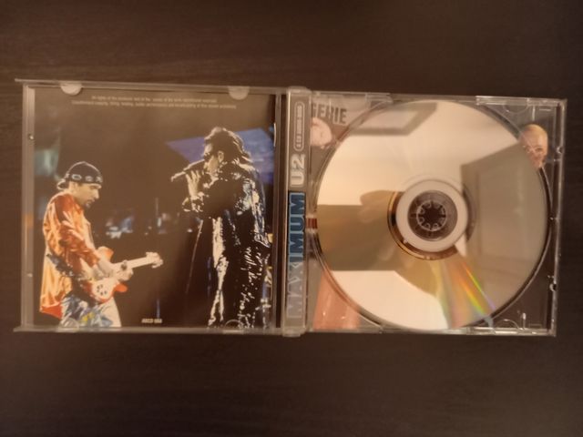 Como nuevo Maximum U2 The unauthorised biograpphy