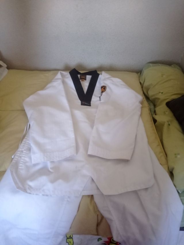 kimono taekwondo