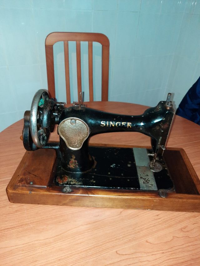 Máquina de coser SINGER