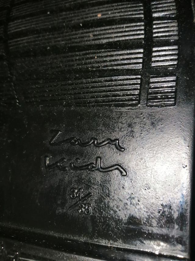 Botas de agua altas de Zara nuevas negras