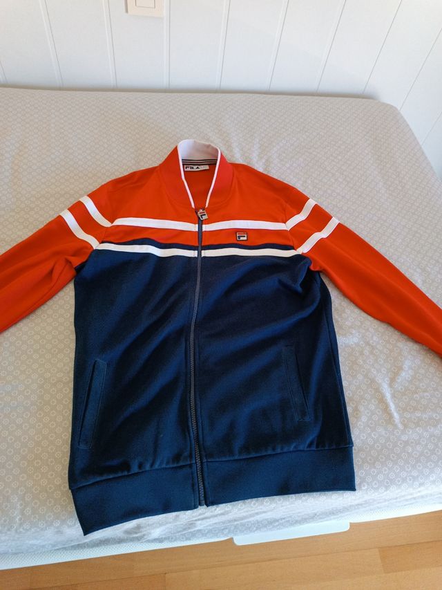 Chaqueta Fila en muy buen estado