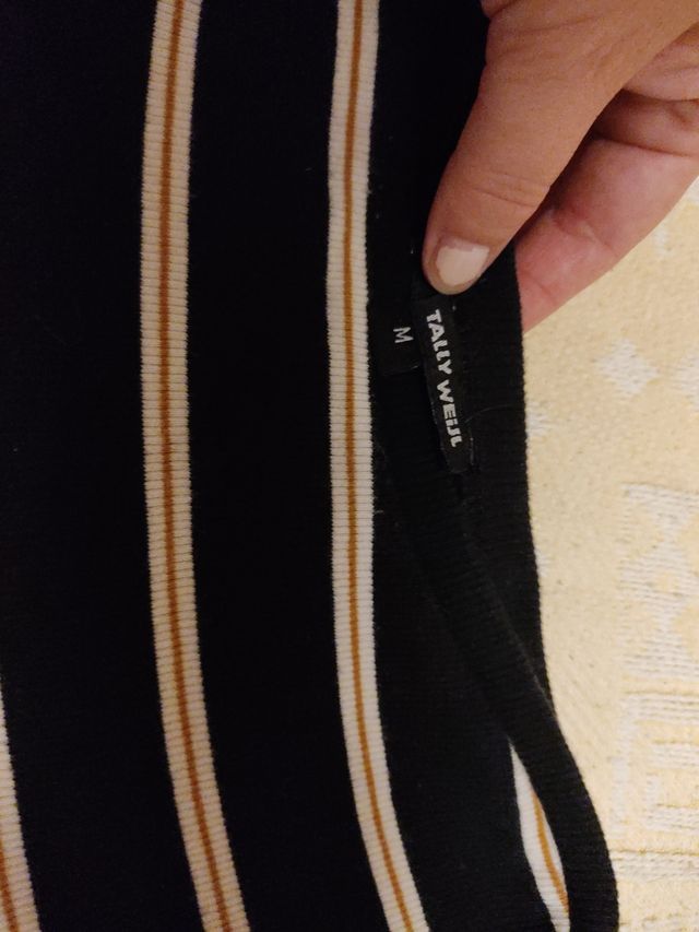 Suéter punto elástico