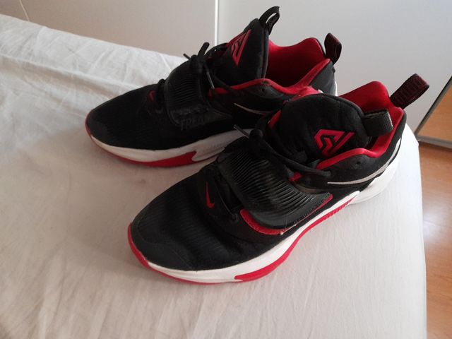 zapatillas nike baloncesto t 44.5