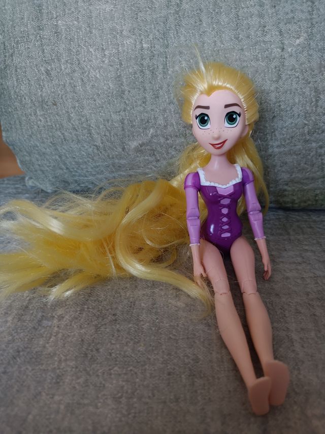 Muñeca Rapunzel nueva