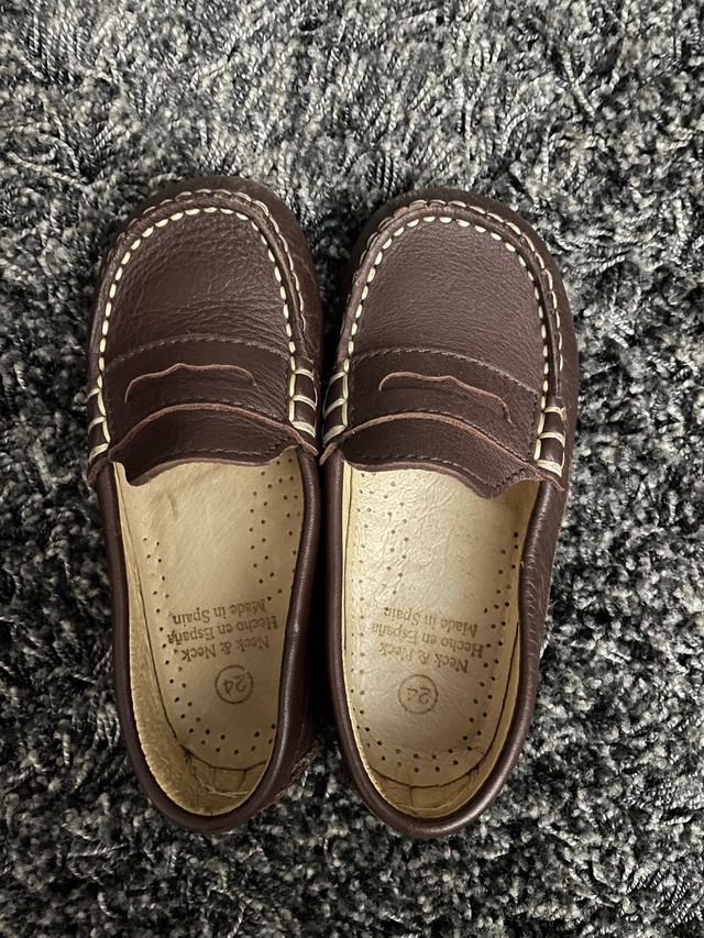 Zapatos mocasines de piel marrón número 24 nuevos