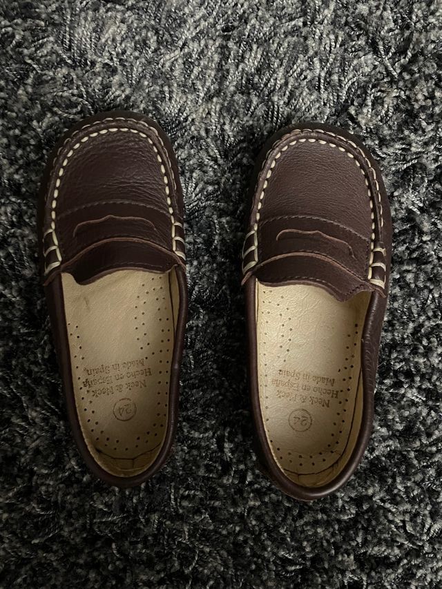 Zapatos mocasines de piel marrón número 24 nuevos