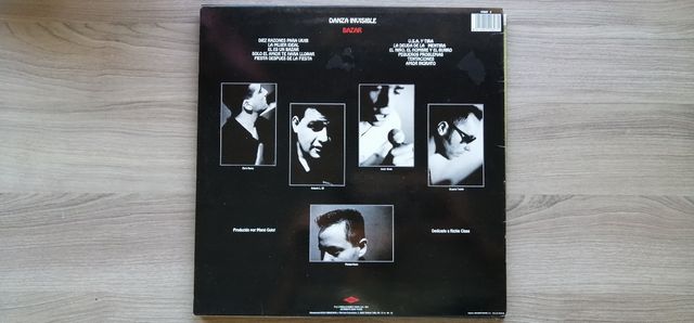 Danza invisible. Bazar