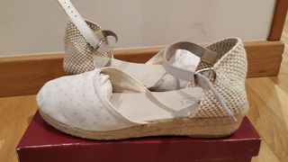 Alpargatas comunión blancas 39