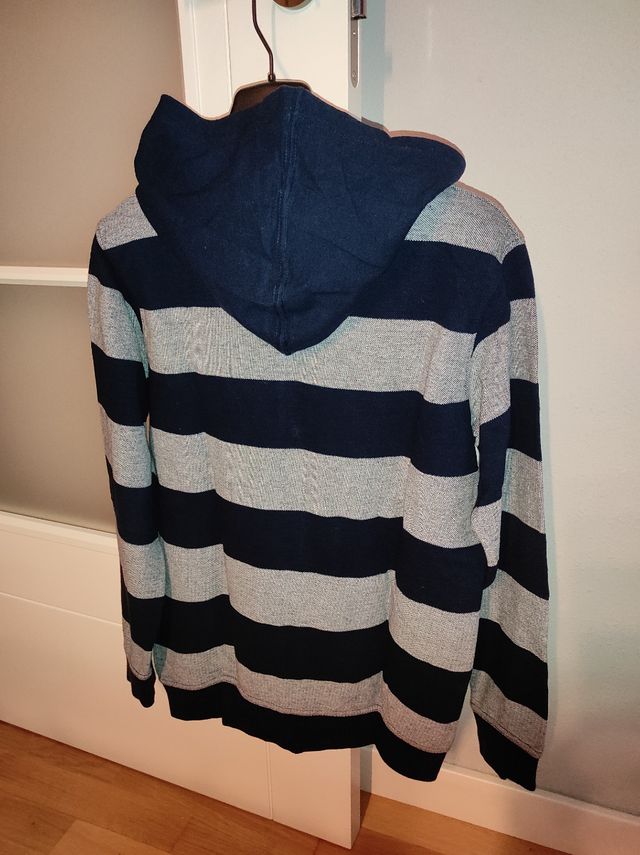 Rebeca con capucha talla 15/16