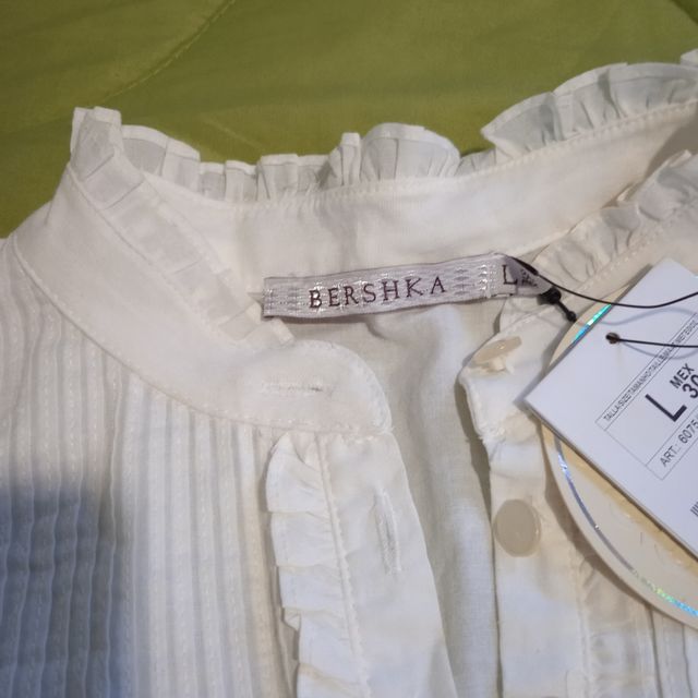 camiseta sin mangas de Bershka