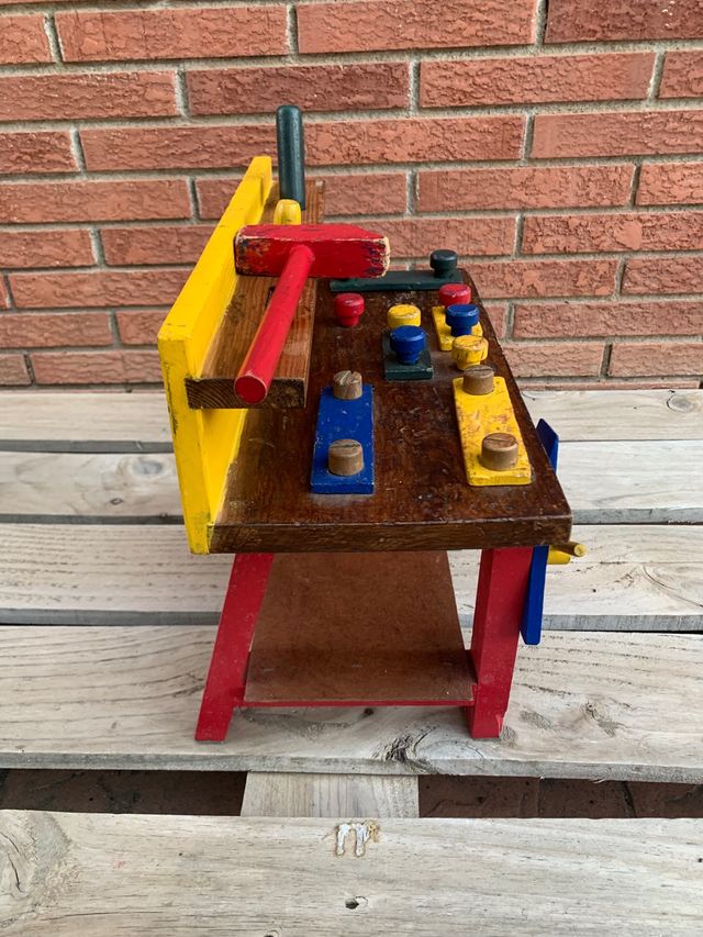 ANTIGUO BANCO DE TRABAJO DE MADERA INFANTIL !!