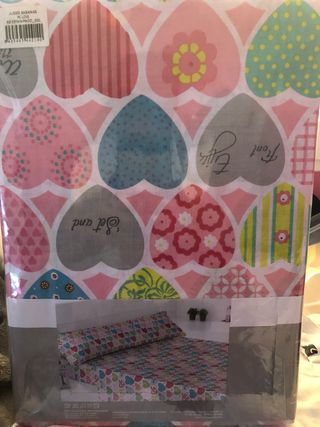Funda de edredón color rosa cama niña