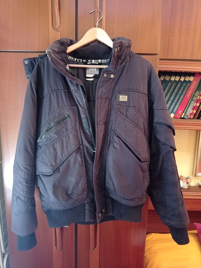 cazadora helly Hansen