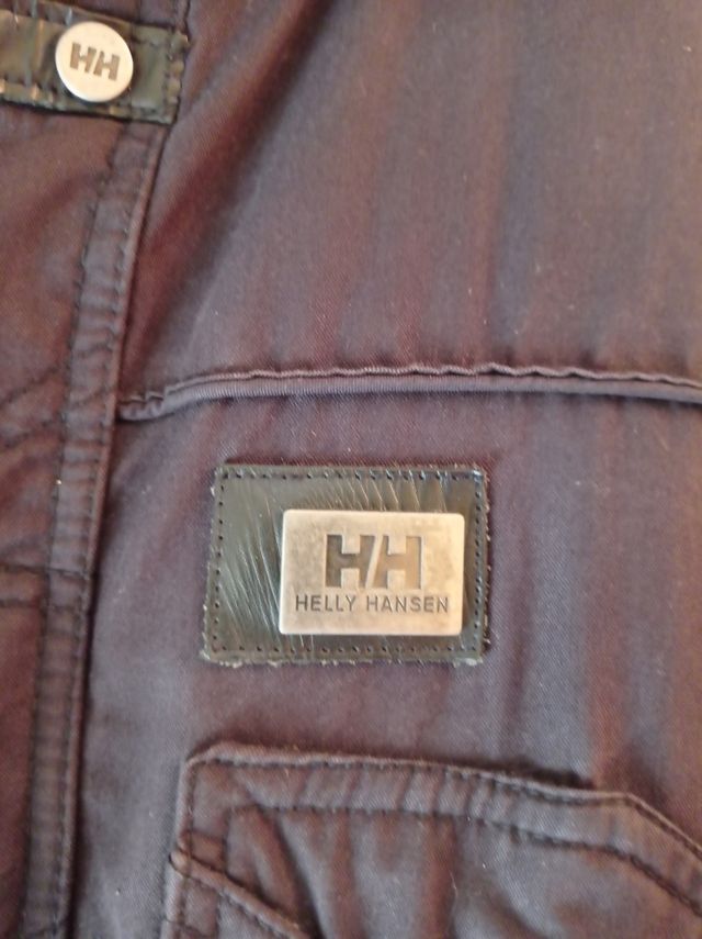 cazadora helly Hansen
