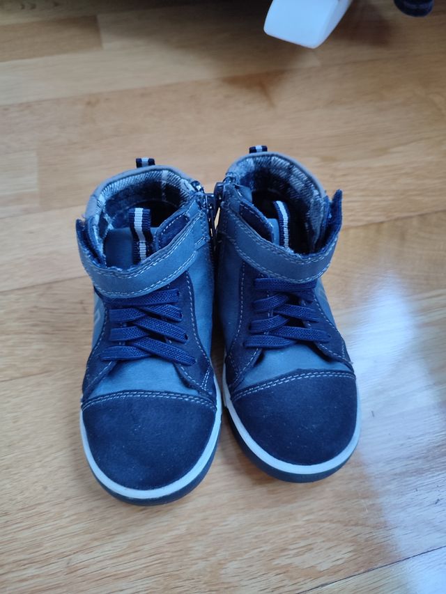 Botas azules, talla 24