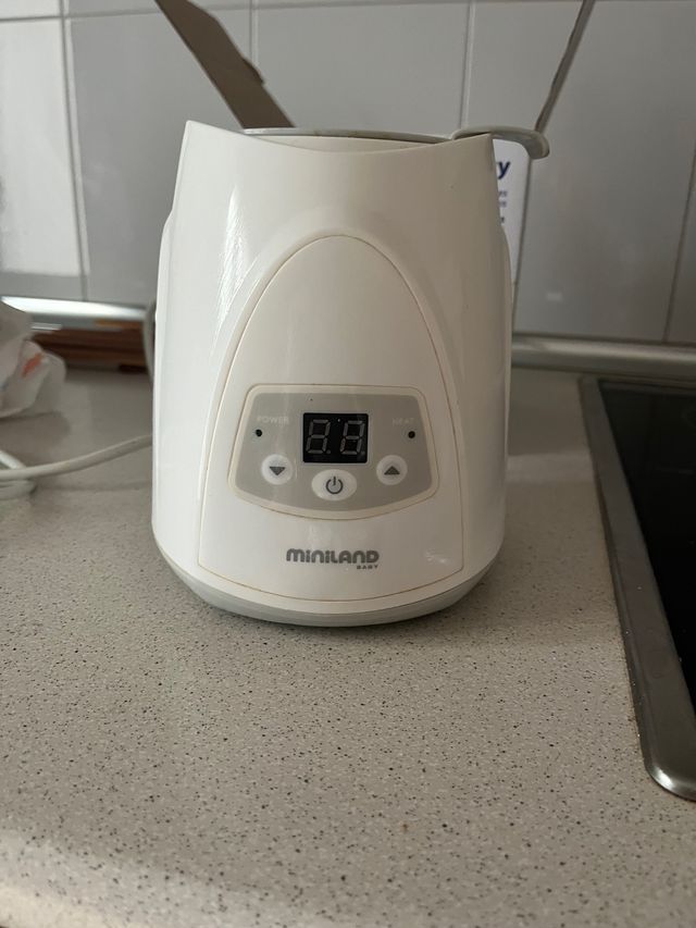 Calienta biberones y potitos Miniland